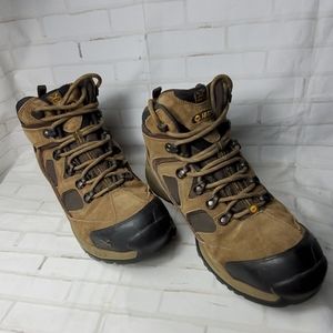 HI-TEC BOOTS FOR MEN SZ 10